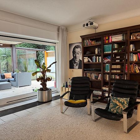 Villa Casa Blanca Mit Privatem Schwimmbad 26 Grad Und Sauna Duisburg Eksteriør bilde