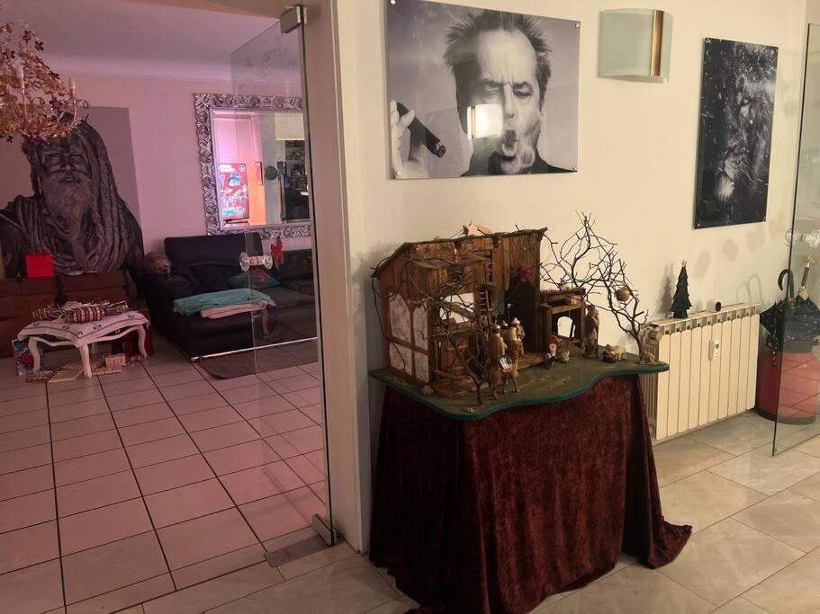 Villa Casa Blanca Mit Privatem Schwimmbad 26 Grad Und Sauna Duisburg Eksteriør bilde