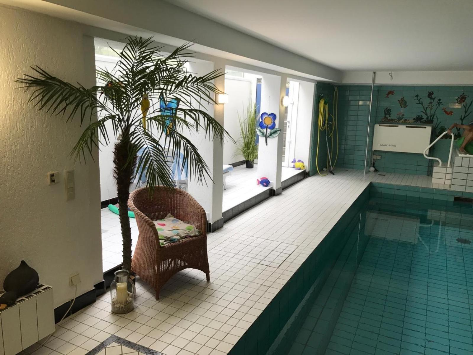 Villa Casa Blanca Mit Privatem Schwimmbad 26 Grad Und Sauna Duisburg Eksteriør bilde